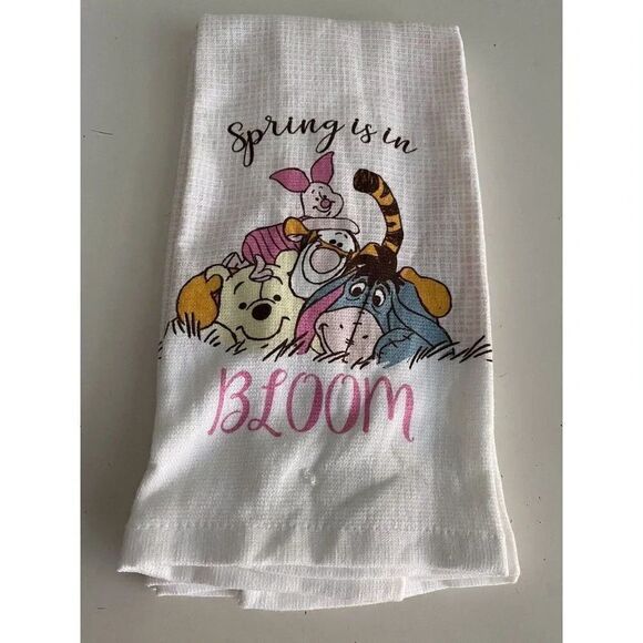 2 Pk Disney Winnie The Pooh Kitchen Towels Piglet Tigger Eeyore Spring NEW - Picture 5 of 9
